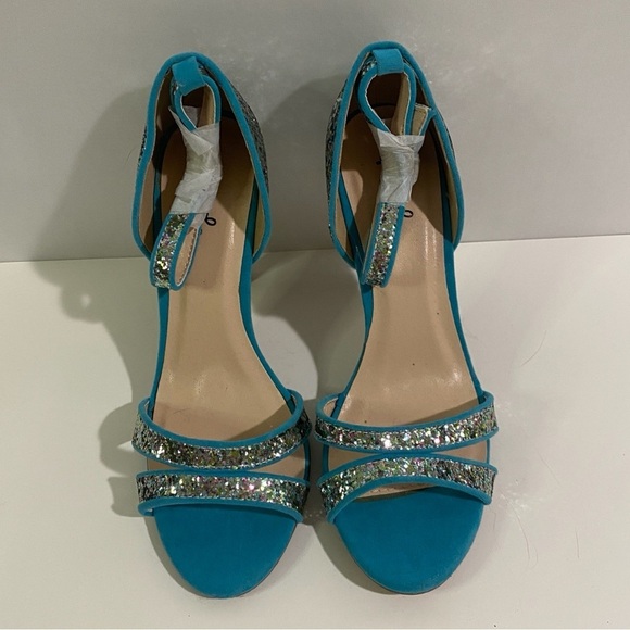 Qupid Women's 7 Blue Glitter Heels - Picture 1 of 8